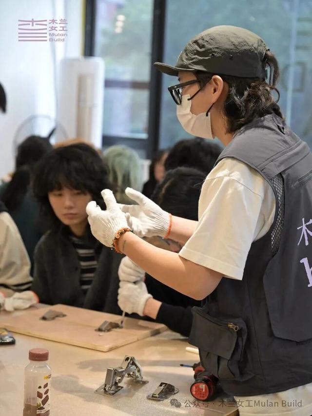 “揭秘！快手自助業(yè)務全網(wǎng)最低價平臺，你找到了嗎？”