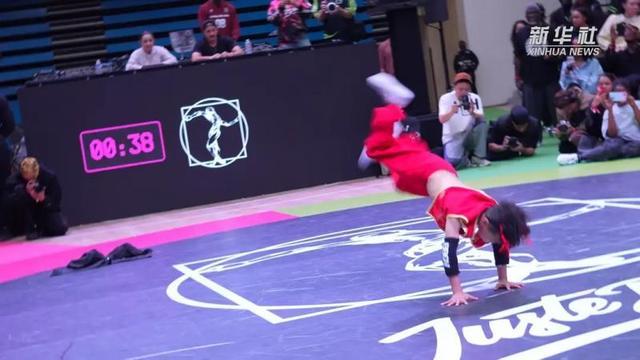 快手抖音24小時(shí)在線刷，你錯(cuò)過了哪些熱門內(nèi)容？