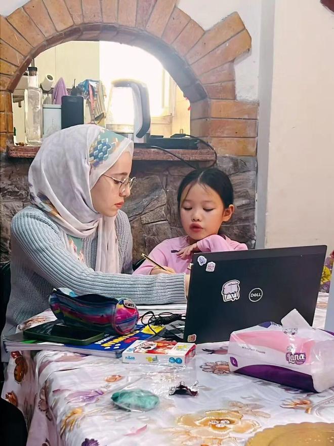 如何通過(guò)快手業(yè)務(wù)網(wǎng)站平臺(tái)實(shí)現(xiàn)低價(jià)提現(xiàn)？揭秘高效技巧！