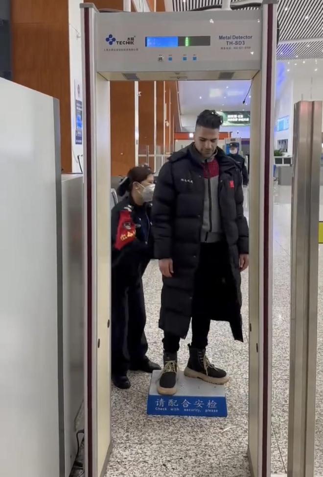 抖音快手點(diǎn)贊業(yè)務(wù)，自助網(wǎng)站真的靠譜嗎？