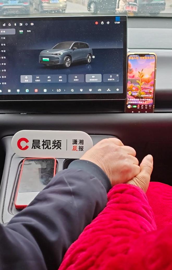 全網(wǎng)低價(jià)快手業(yè)務(wù)平臺(tái)服務(wù)商，揭秘性價(jià)比之王？