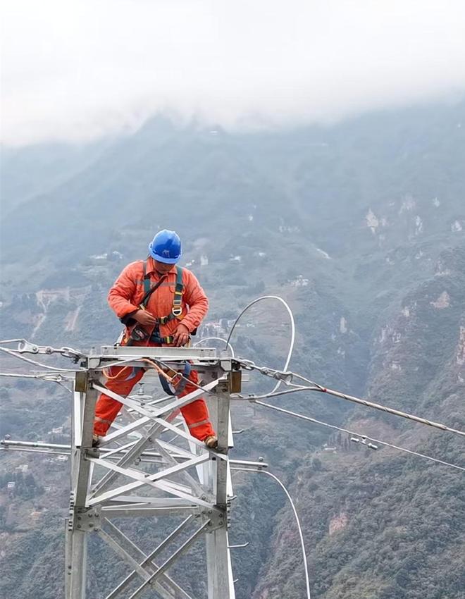 免費(fèi)QQ空間說(shuō)說(shuō)贊10個(gè)，如何輕松實(shí)現(xiàn)？揭秘高效點(diǎn)贊技巧！