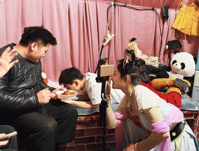 小红书点赞24小时服务：揭秘高效互动的秘密？