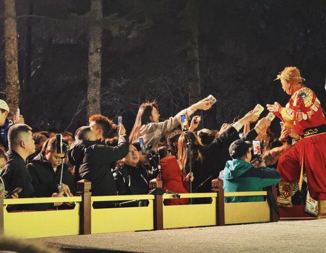 小红书点赞24小时服务：揭秘高效互动的秘密？