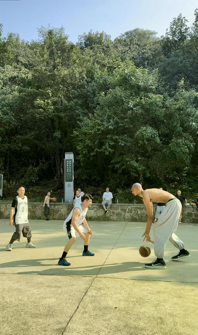 dy业务下单平台，秒到账体验如何？揭秘高效交易秘诀！