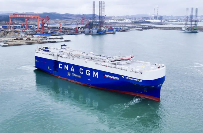 恒力重工建造中的MSC首批21000TEU级LNG双燃料集装箱船