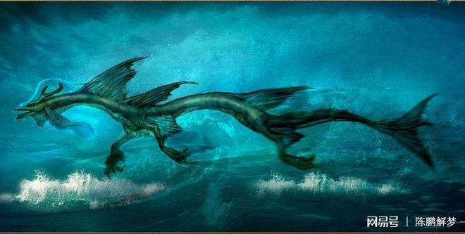 梦境解析，水中奇遇——鱼、蛇、龙的交织梦境