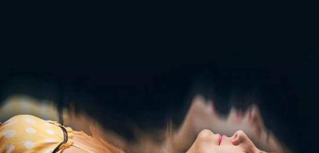 梦见经血，探索梦境背后的深层预兆与心理解析