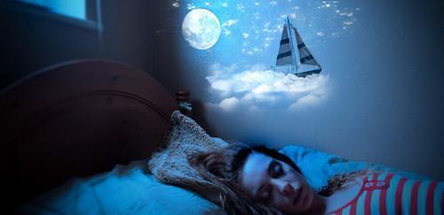 梦到自己生病了，探索梦境背后的深层含义与心理解析