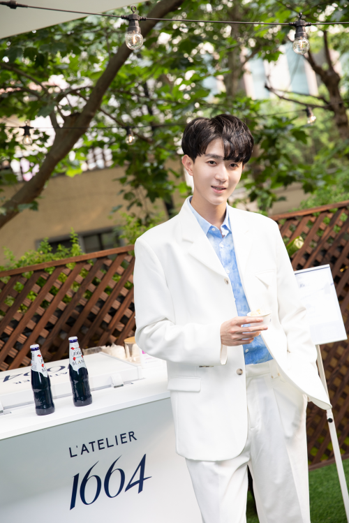 梦境交织，探究当你梦到一个人时，那个人是否也在想你的奇妙现象