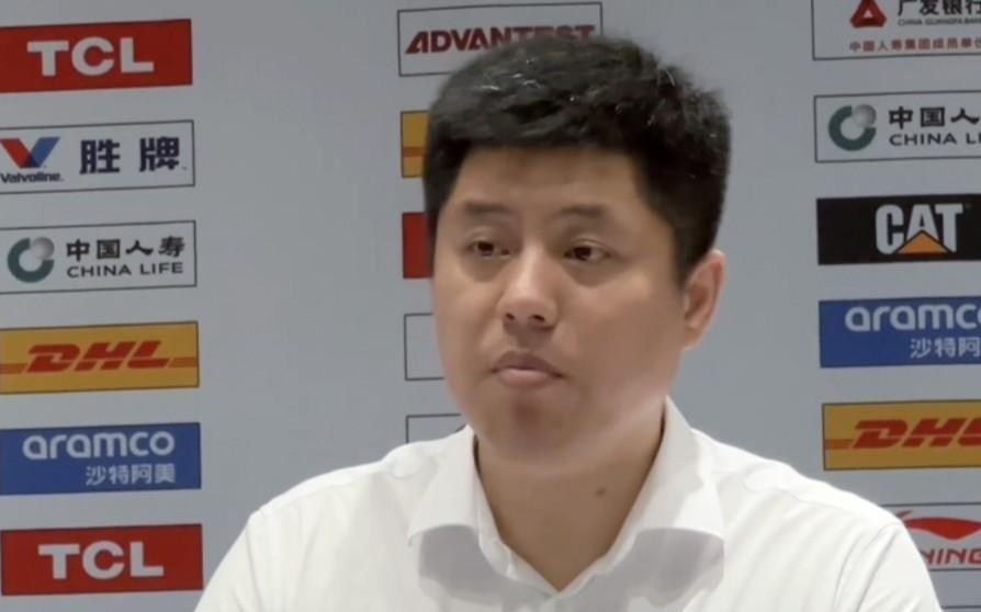 潘江：张宁等多位球员都在发烧坚持比赛，最后一防处理得不好