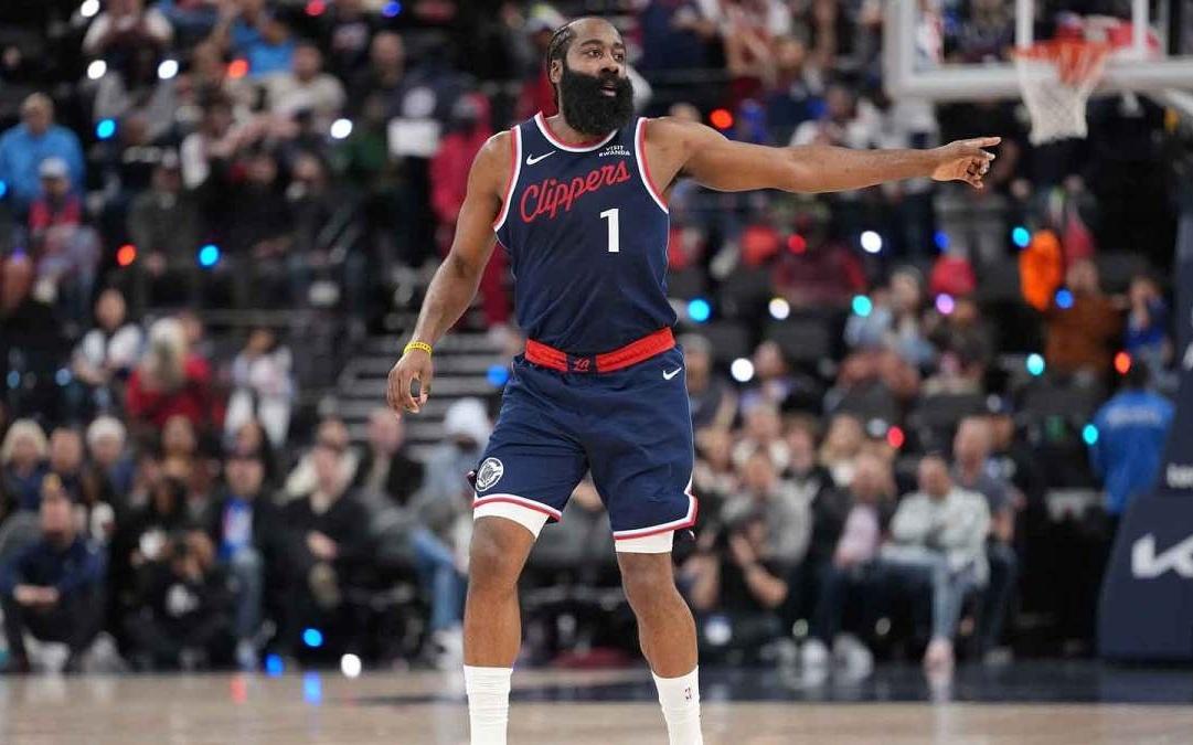 詹姆斯·哈登交易后的首秀吗？骑士队对阵国王队的伤病报告