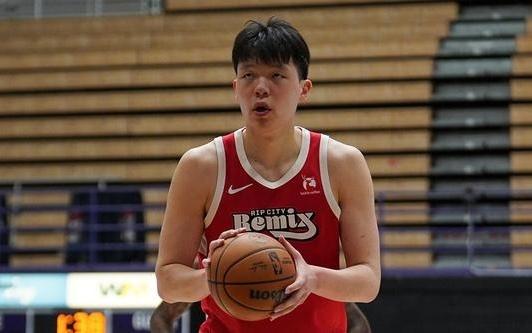 杨瀚森8+3+3乐福28分 混音加时力克南湾湖人