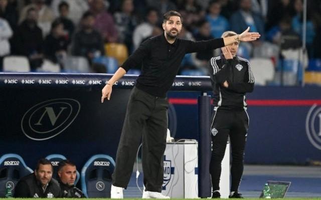 小法回应蓝军传闻：愿长期执教科莫