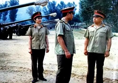 八卦会重回皇马执教吗？齐达内现身伯纳乌观战皇马vs曼城