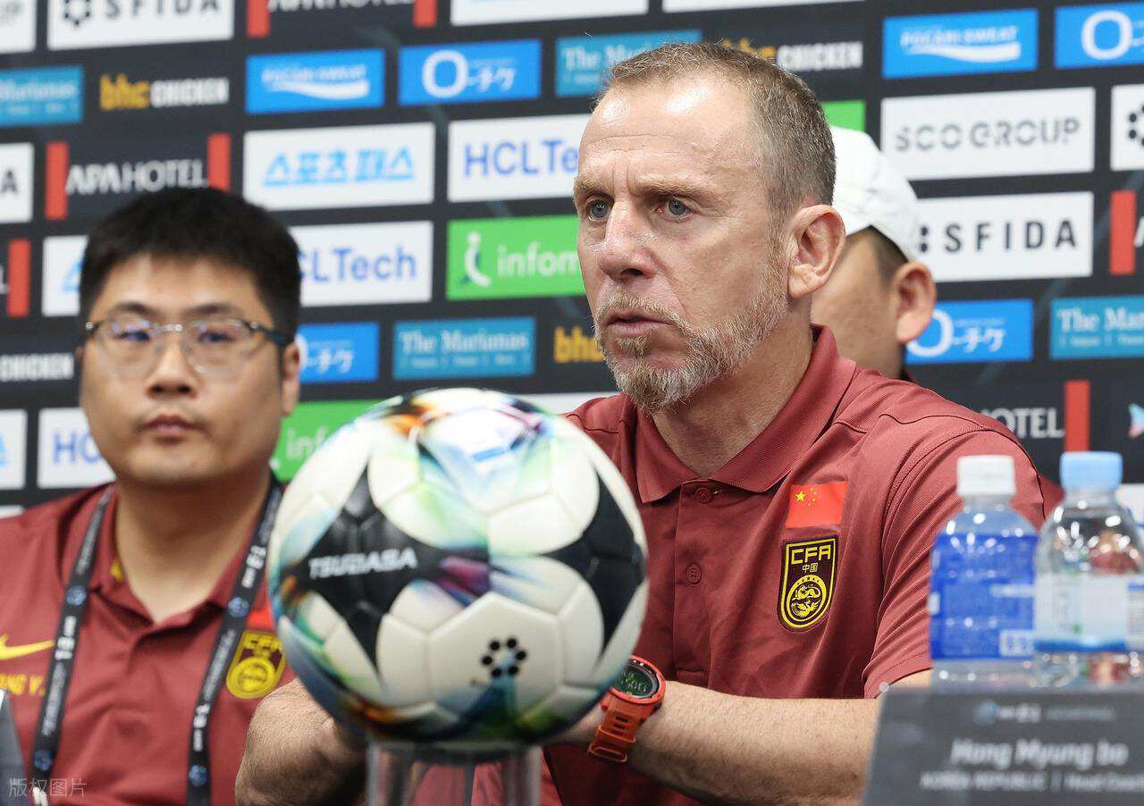 新帅刚接手07国青不久，就表示要带队拿亚青赛冠军，引发热议