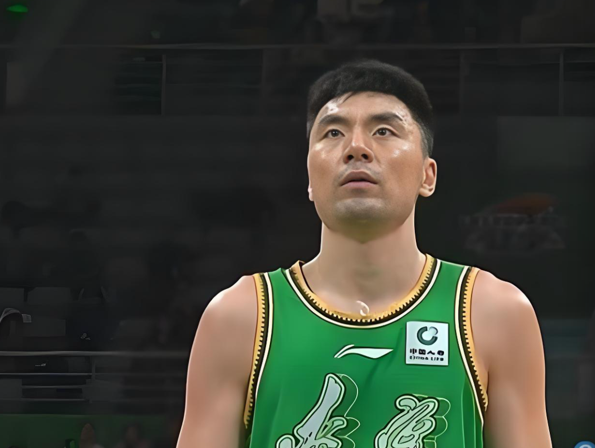 0分3犯规！辽宁队锋线悍将退化严重，可以退役了