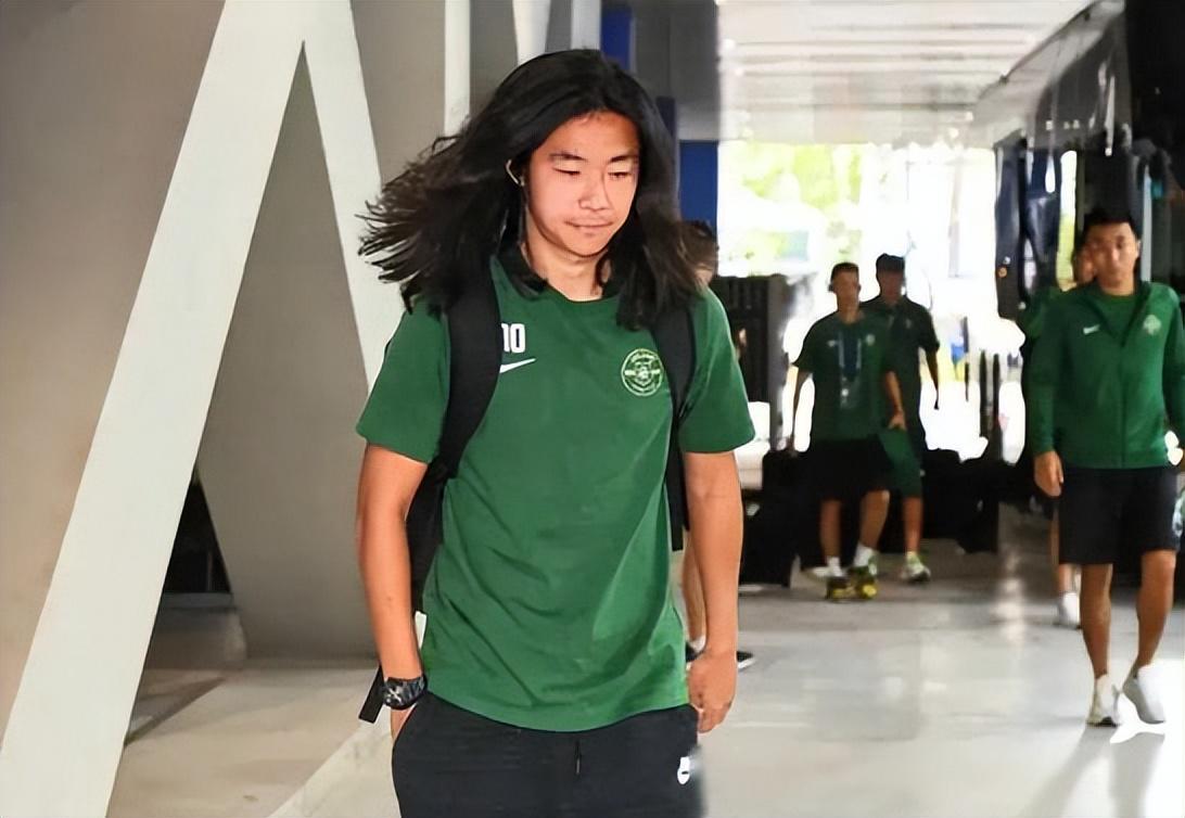 邵佳一胆子真大！或考虑帮助李提香圆梦让他首进国足，以官宣为准