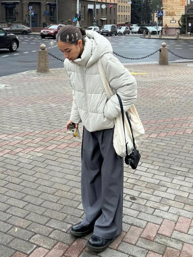 【东方上门按摩价格】24小时上门按摩师 全城专业技覆盖