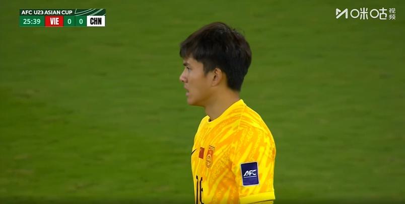 太牛了！3-0完爆越南，U23国足闯入半决赛，6人满分，仅两人低分