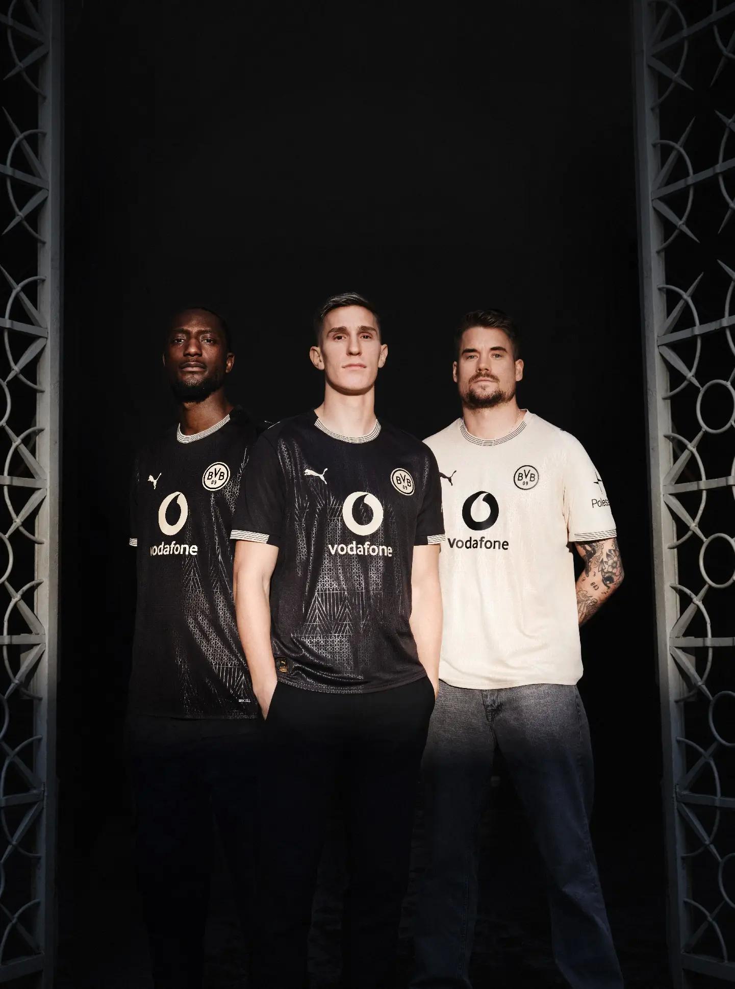 致敬历史，多特发布特别版球衣纪念球队老主场“红土地”100周年