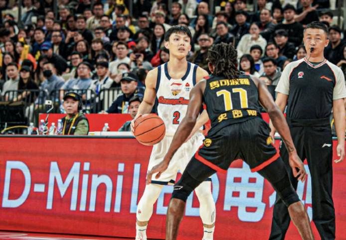 CBA重拳整治不文明观赛：广东队因球迷违规被扣友好型赛场积分