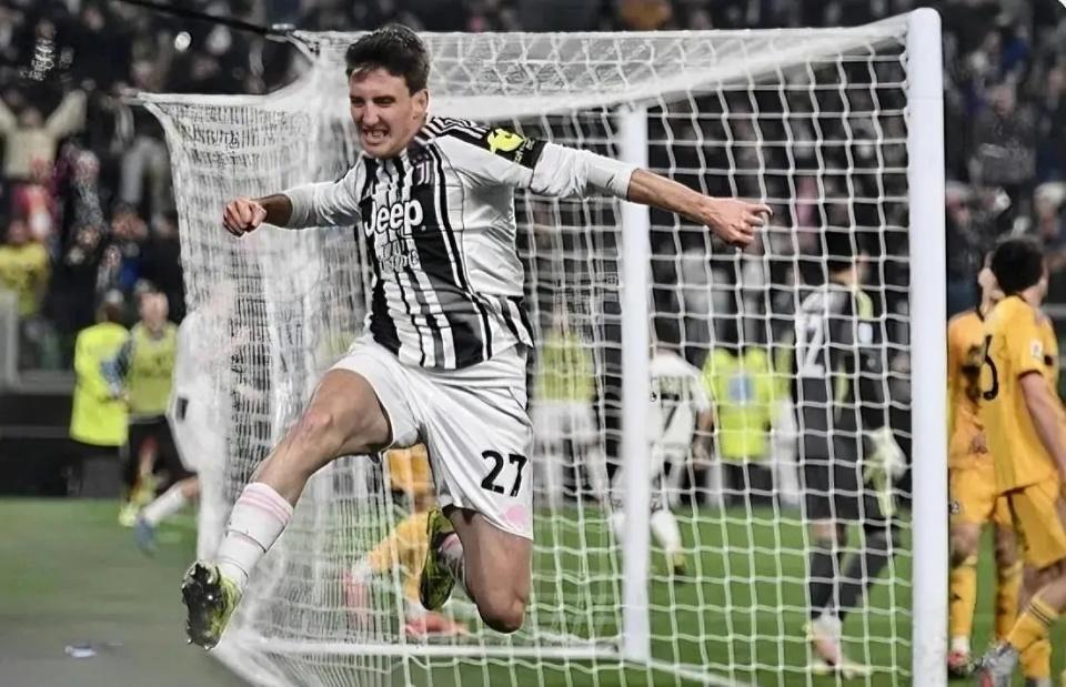 5000万欧元起！巴萨心仪边翼卫价格不菲 曼城去年有意但最终无果