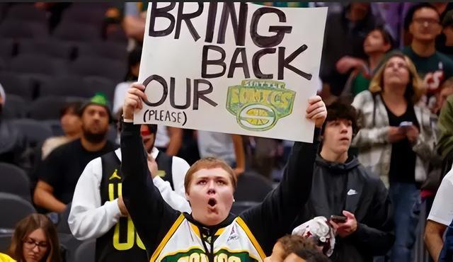 西雅图超音速41载传奇：佩顿坎普激战公牛 3进总决赛1度登顶