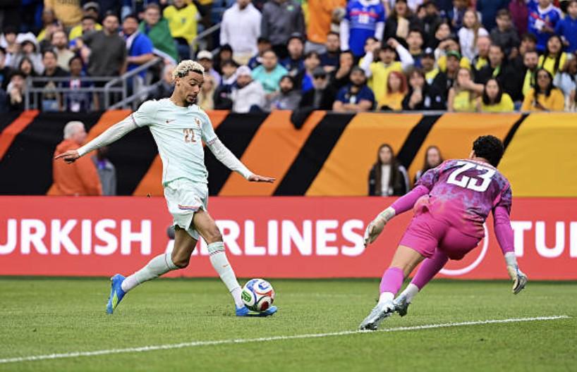 埃基蒂克：曾只能在电视上看这种比赛；渴望继续留在法国队