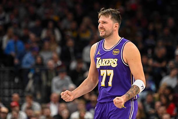 东契奇赴欧治疗腿筋伤势 独行侠核心或提前复出冲击季后赛