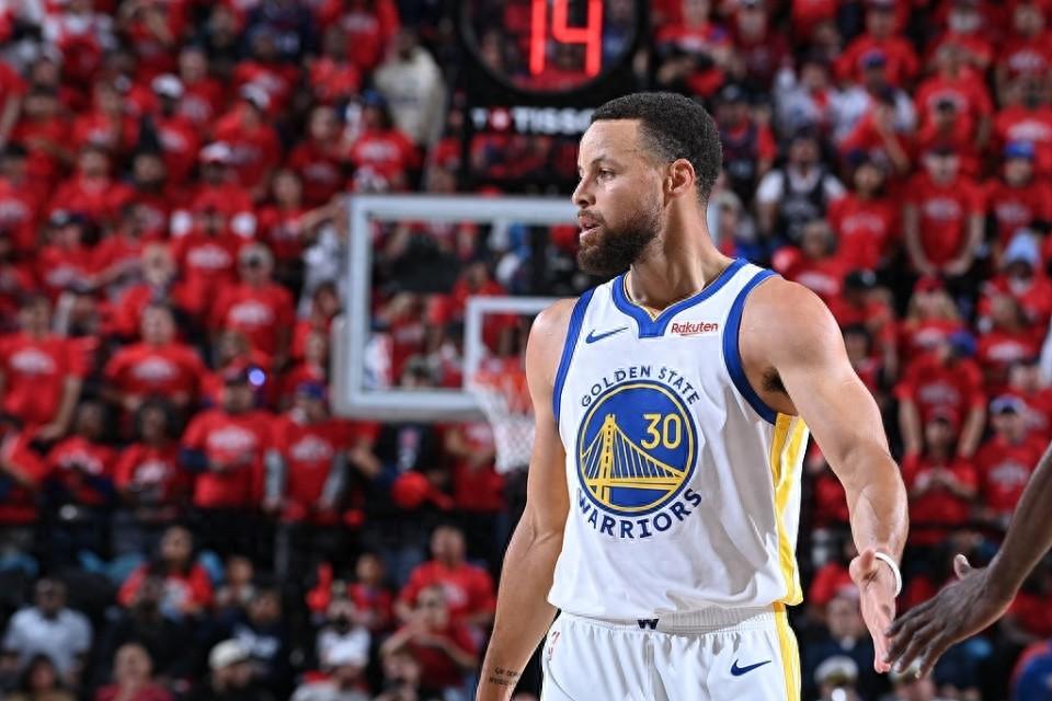 库里7记三分导演13分逆转！勇士加时险胜快船 将与太阳决战第八